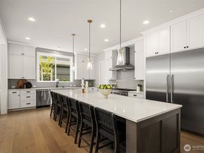 1555 158th Court SE, Bellevue WA 98008