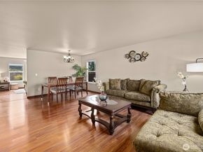 4910 139th Place SE, Snohomish WA 98296
