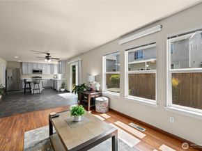 4910 139th Place SE, Snohomish WA 98296