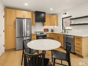 4009 33rd Avenue W B, Seattle WA 98199