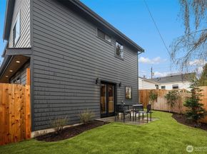 4009 33rd Avenue W B, Seattle WA 98199
