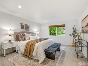 17630 Larch Way, Lynnwood WA 98037