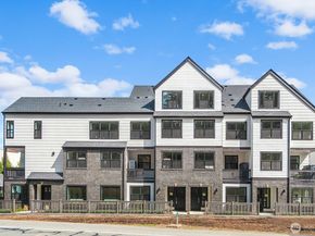 714 Newport Way NW, Issaquah WA 98027
