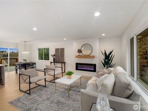 2518 36th Avenue W, Seattle WA 98199