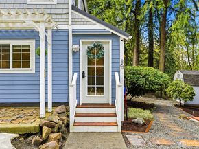 16714 SE Newport Way, Bellevue WA 98006