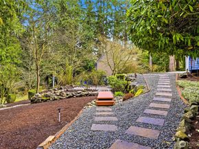16714 SE Newport Way, Bellevue WA 98006