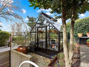 919 6th Street W, Kirkland WA 98033