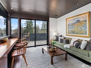 919 6th Street W, Kirkland WA 98033