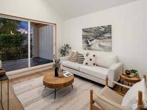 1808 E Mercer Street, Seattle WA 98112