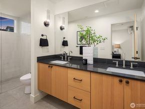 1808 E Mercer Street, Seattle WA 98112