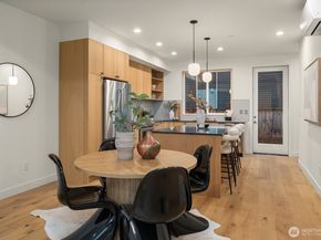 1808 E Mercer Street, Seattle WA 98112