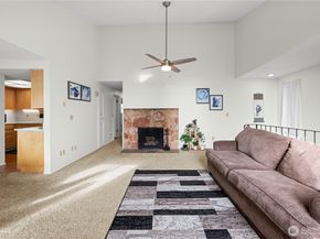 3401 Oaks Avenue 6, Everett WA 98201