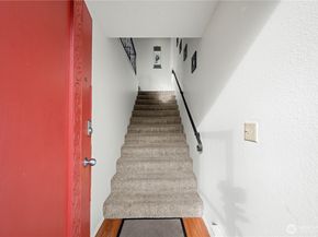3401 Oaks Avenue 6, Everett WA 98201