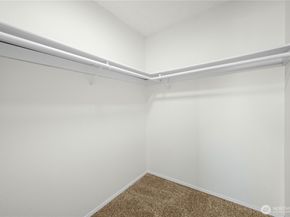 3401 Oaks Avenue 6, Everett WA 98201