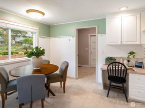 19321 Kenlake Place NE, Kenmore WA 98028