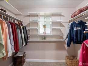 19321 Kenlake Place NE, Kenmore WA 98028