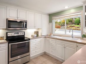 19321 Kenlake Place NE, Kenmore WA 98028