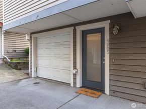 4005 7th Avenue NE, Seattle WA 98105