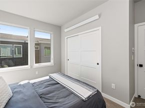 1208 Harrington Avenue NE, Renton WA 98056