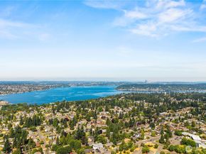 1208 Harrington Avenue NE, Renton WA 98056