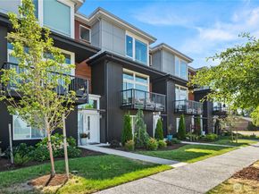 1208 Harrington Avenue NE, Renton WA 98056