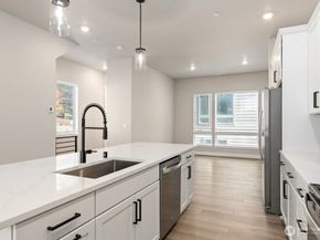 6609 S 128th Street, Seattle WA 98178