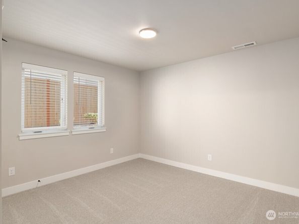 6609 S 128th Street, Seattle WA 98178