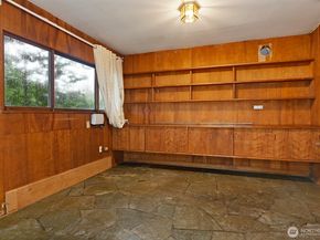 700 Reiten Road, Kent WA 98030