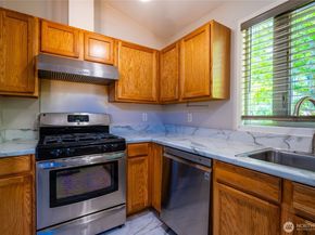 9452 25th Avenue SW, Seattle WA 98106