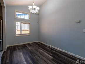 9452 25th Avenue SW, Seattle WA 98106