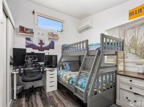 9452 25th Avenue SW, Seattle WA 98106