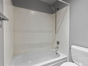 820 Cady Road H203, Everett WA 98203