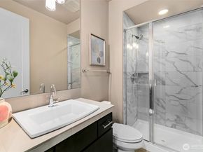 7809 126th Avenue NE, Kirkland WA 98033