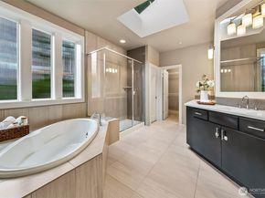 7809 126th Avenue NE, Kirkland WA 98033