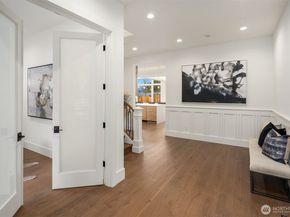 16601 SE 27th Street, Bellevue WA 98008