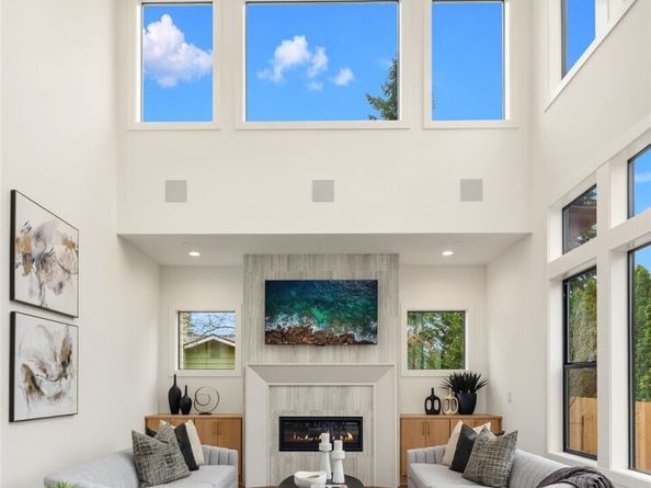 16601 SE 27th Street, Bellevue WA 98008