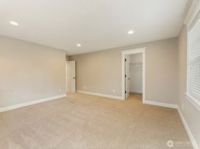 8718 NE 134th Street, Kirkland WA 98034