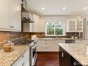 8718 NE 134th Street, Kirkland WA 98034