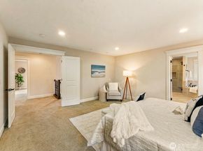 8718 NE 134th Street, Kirkland WA 98034