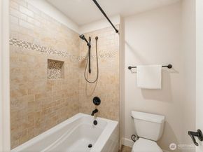 8718 NE 134th Street, Kirkland WA 98034