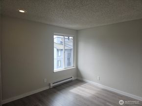 2611 NE 4th 234, Renton WA 98056