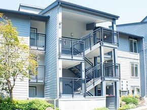 2611 NE 4th 234, Renton WA 98056