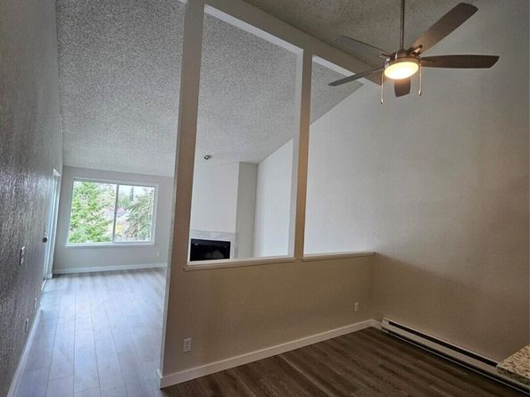 2611 NE 4th 234, Renton WA 98056