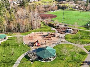 1757 9th Court NE, Issaquah WA 98029