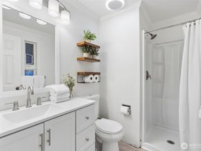 9024 171st Avenue NE, Redmond WA 98052