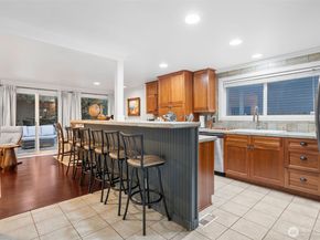 9024 171st Avenue NE, Redmond WA 98052