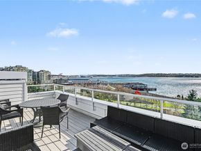 3028 Western Avenue 214, Seattle WA 98121