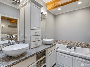 13624 239th SE, Snohomish WA 98296