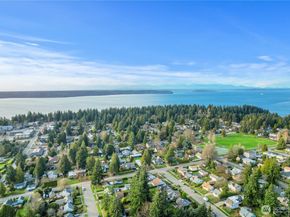 1251 SW 151st Street B, Burien WA 98166