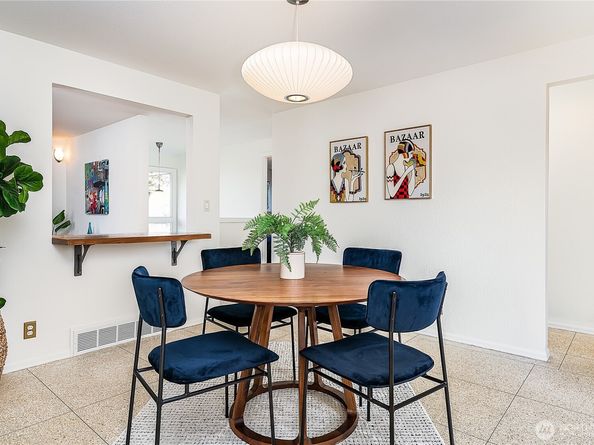 3943 S Lucile Street, Seattle WA 98118